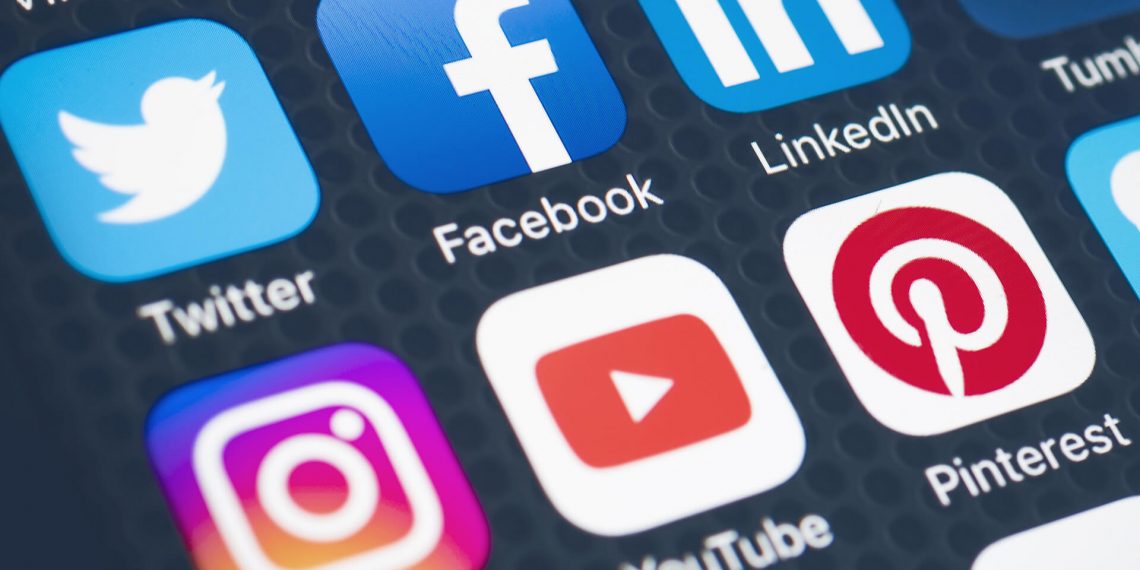 Immagine che raffigura Corso per social media